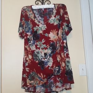 Wine colored floral blouse/tunic